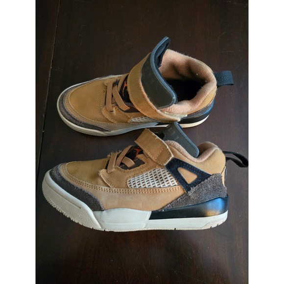 Jordan Other - Jordan Max Aura 3 Kids Sneakers Wheat Brown Tan Canvas DA8023-200 Hook Loop